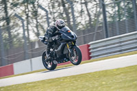 donington-no-limits-trackday;donington-park-photographs;donington-trackday-photographs;no-limits-trackdays;peter-wileman-photography;trackday-digital-images;trackday-photos